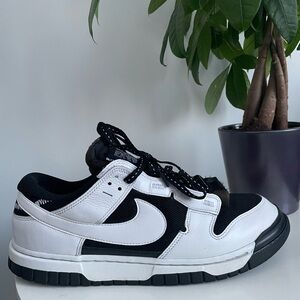 Men Size 10.5 Nike Air Dunk Jumbo Reverse Panda Black White DV0821-002